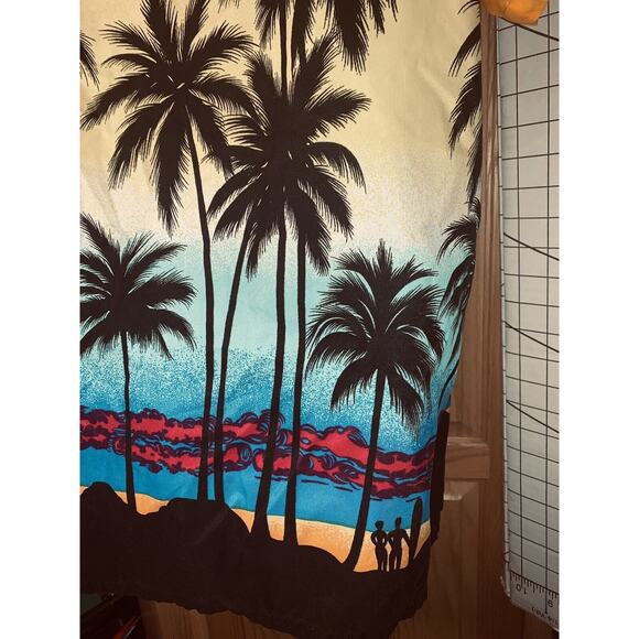 L Hawaiian Tropical Camp Shirt Aloha Vivid Colors Yellow High Seas Resort Wear - Picture 6 of 8